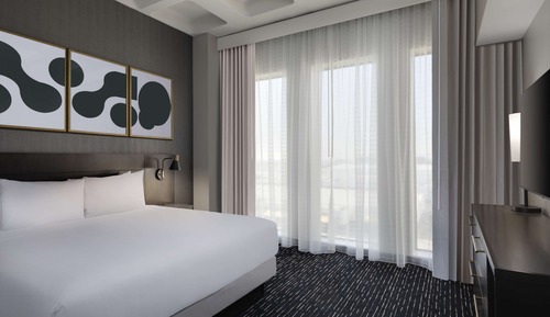 Guest Room, Room, 1 King Bed