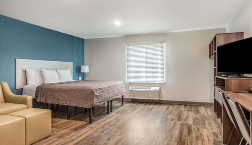 Room, 1 King Bed, Accessible, Non Smoking (Sofa)