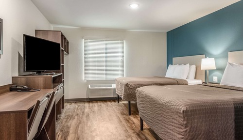 Standard Room, 2 Queen Beds, Non Smoking