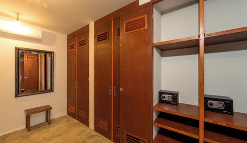 Deluxe Shared Dormitory