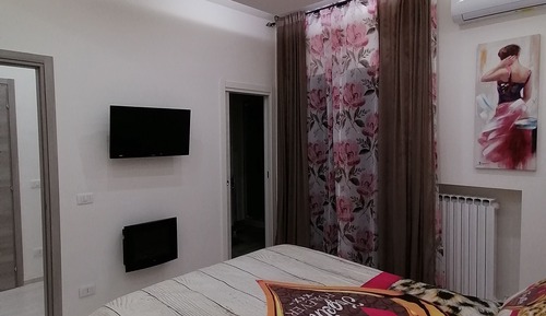 Double Room (Rosé)