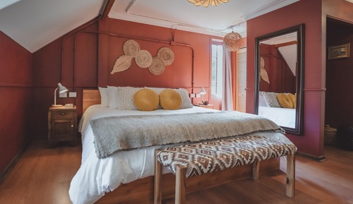 Unique Room