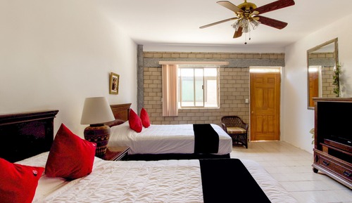 Double Room, 2 Double Beds