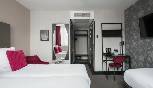 Triple Room