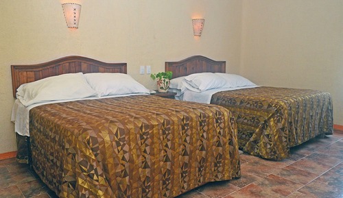 Basic Triple Room