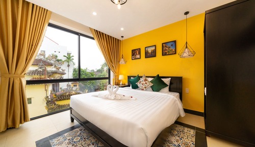 Family Connecting Room