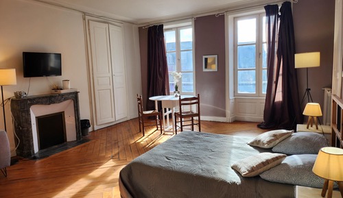CHAMBRE LILAS