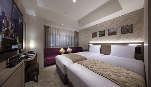 Room, Non Smoking (Run of the house, CI 8PM-, CO 9AM)