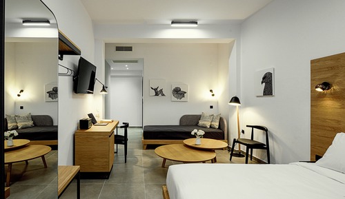 Superior Triple Room (White Tower View)