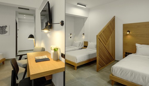 Family Room (White Tower View)