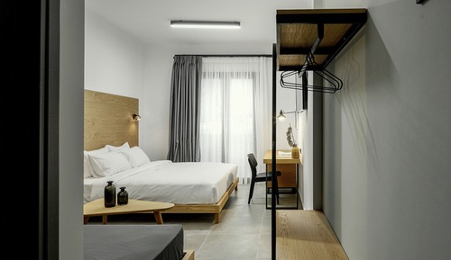 Deluxe Double Room (White Tower View)