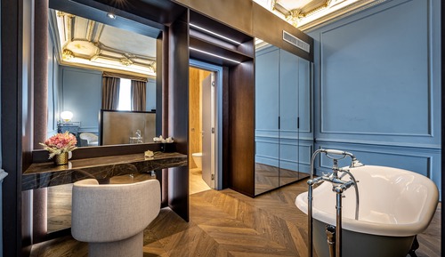 Presidential Suite, River View