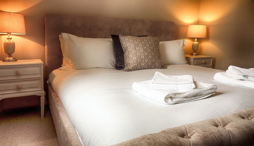 Deluxe Cottage, Private Bathroom, Garden View (Ivy Cottage)