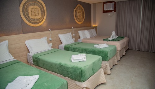 Executive Suite (Quintuple)