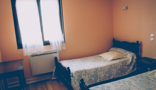 Classic Twin Room