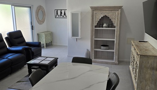 Deluxe Apartment - 2 Bedroom