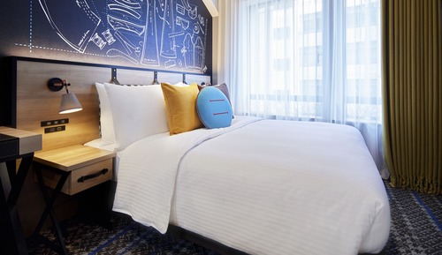 Room, 2 Bedrooms