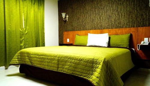 Premium Room