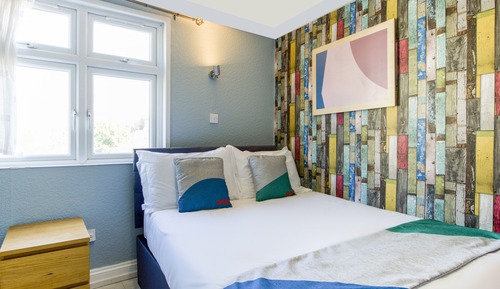 Standard Studio, Multiple Beds