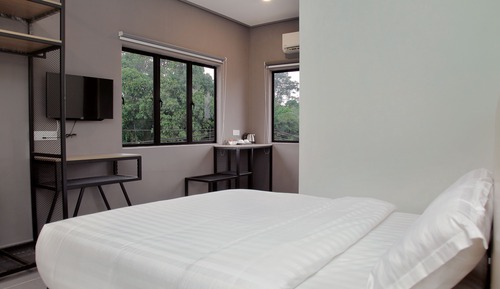 Comfort Double Room, 1 Queen Bed, Private Bathroom