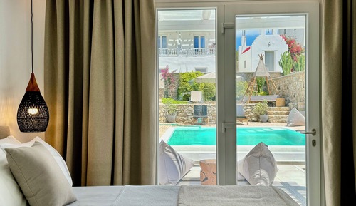 Deluxe Quadruple Room