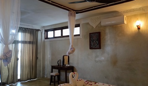 Deluxe Studio Suite