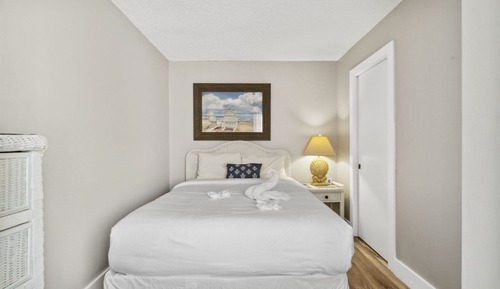 Condo, Multiple Beds (Moondrifter 502)