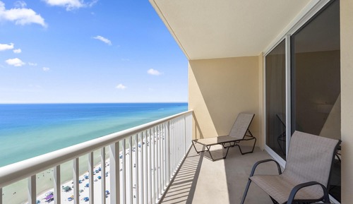 Condo, Multiple Beds (Majestic T2 - 1606)