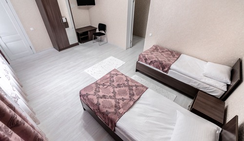 Comfort Twin Room