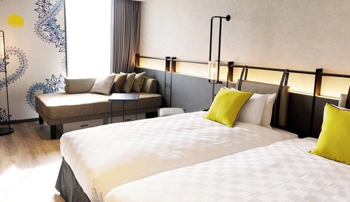 Superior Twin Room (Single/Double)