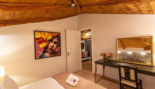 Superior Suite, Partial Sea View (Odysseus)