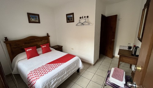 Basic Double Room