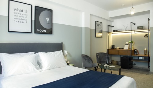 Premier Double Room, Balcony (Anya)