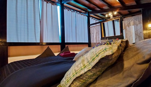 Honeymoon Tent