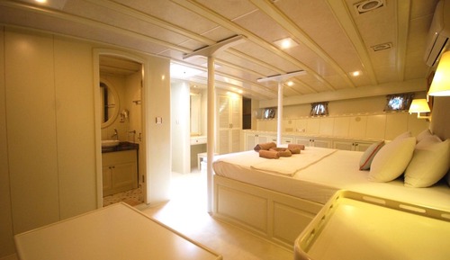 Deluxe Cabin (Fortuna 2)