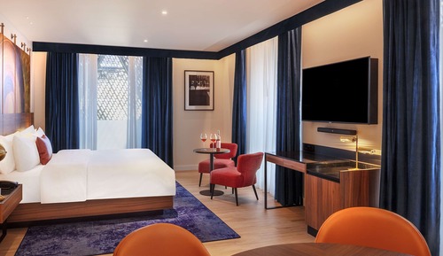 Junior Suite