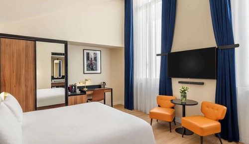 Premium Room