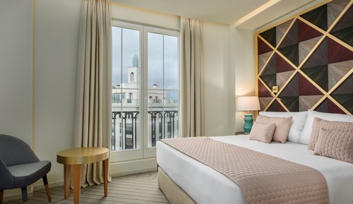 Standard Room (View)
