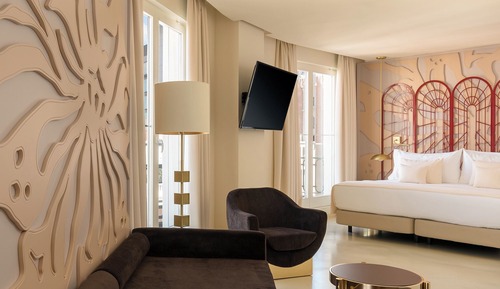Suite (Gran Via view)