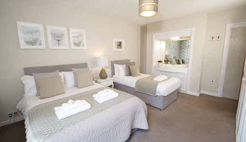 Standard Apartment, Ensuite, City View (Ground Floor Apartment 1)