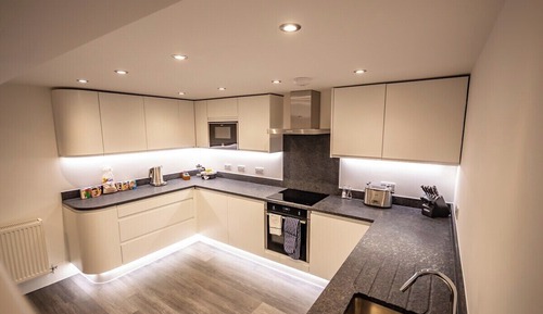 House (4 Bedrooms)