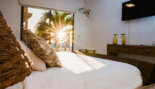 Business Suite, Beach View