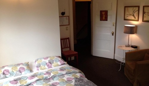Standard Double Room - Room 1 - Middle Floor