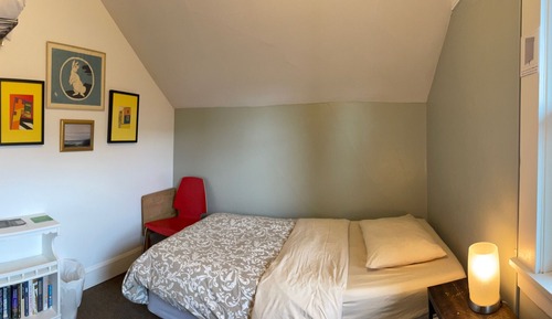 Economy Room 2 - Top Floor