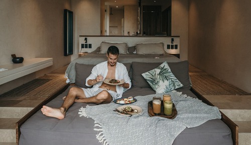 Luxury Suite with King Bed Terrace and Garden
