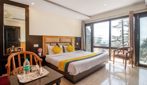 Standard Double Room with Forest view