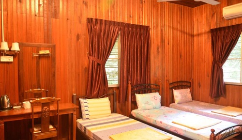 Signature Triple Room, 1 Bedroom