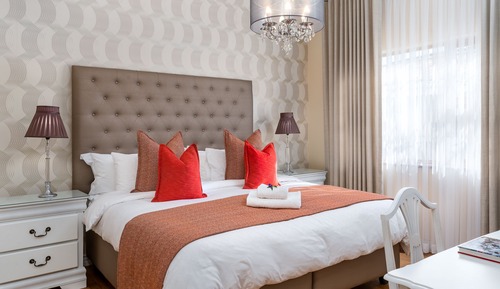 Double Room (1)