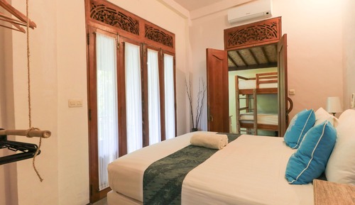 2 Bedroom