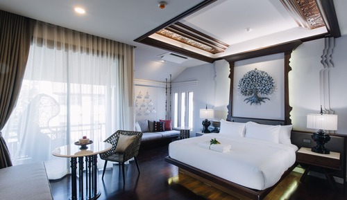 Executive Room, 1 King Bed, Non Smoking, Bathtub